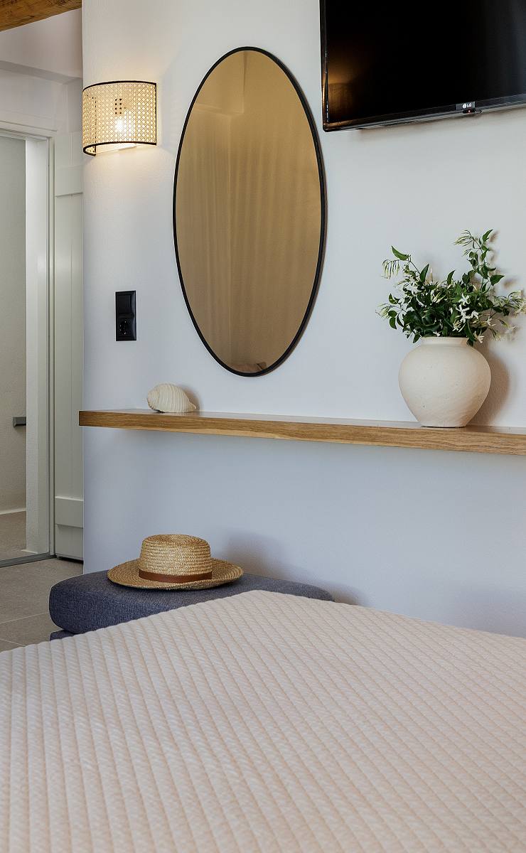 Grande Room at Aesthete Suites in Naxos